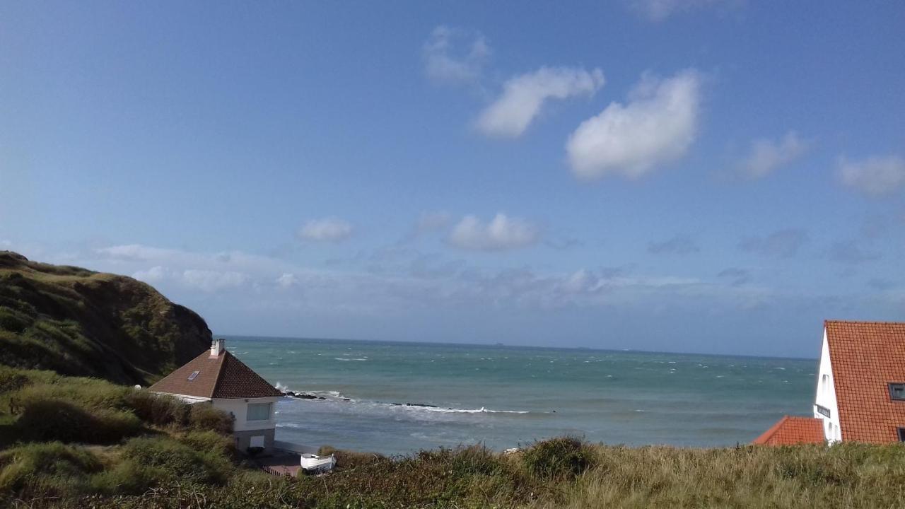 Gite De La Souche Avec Jacuzzi Doudeauville 外观 照片
